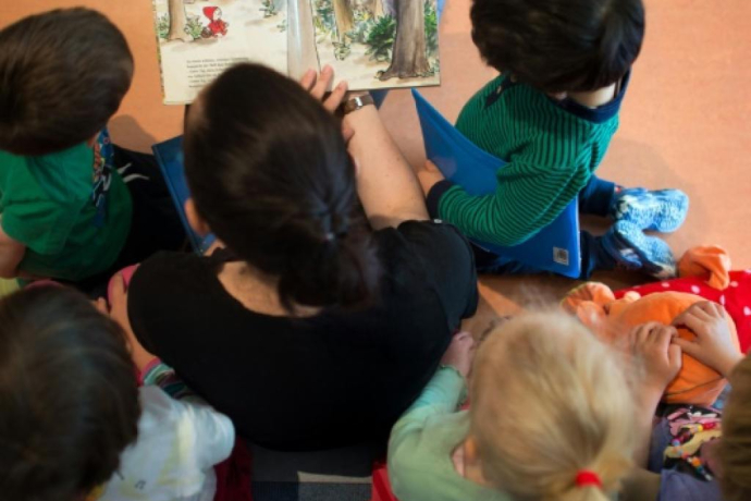 "Buchstart" für kleine Bibliothekbesucher*innen (gdl_500730878_image)