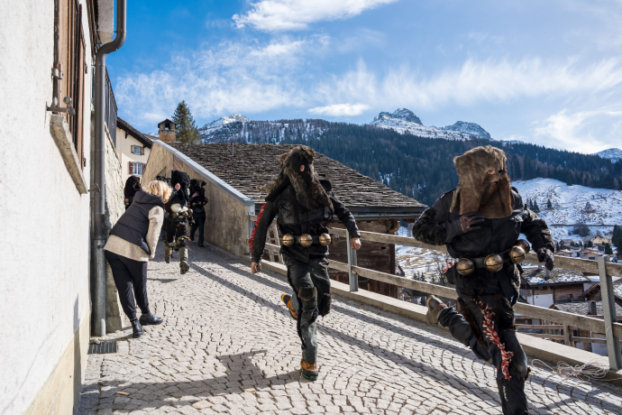Pschuuri - Splügner Fasnachtsbrauch (gdl_857759307_image)