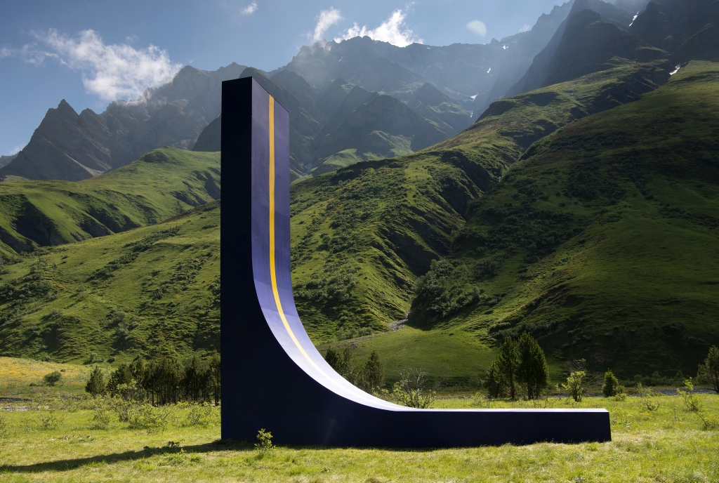 Ein Kunstobjekt der Art Safiental mit dem Titel "Himmel"