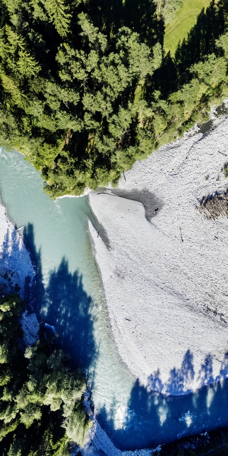 Bild © Frank Bruederli Die Rheinschlucht aus der Vogelperspektive