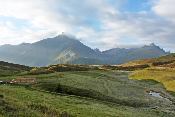 Trockengelegter Lüschersee vor der Wiederaufstauung 2022 (© Viamala Tourismus) Trockengelegter Lüschersee vor der Wiederaufstauung 2022 (© Viamala Tourismus)