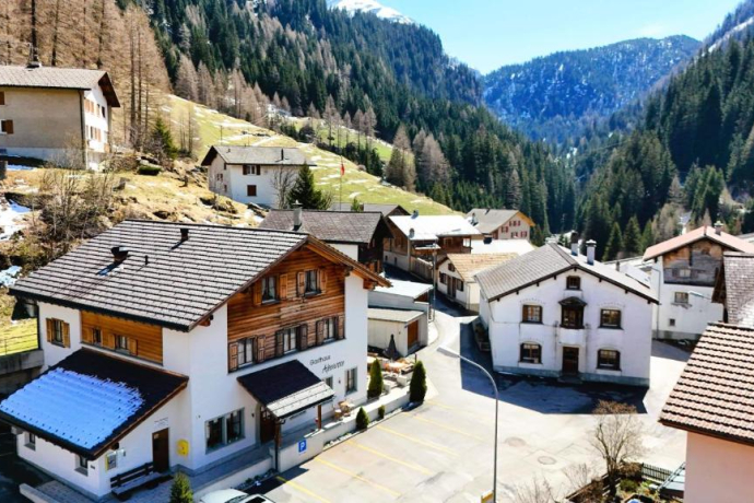 Alpenrose Innerferrera