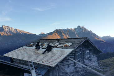 Safierstall in der Dämmerung