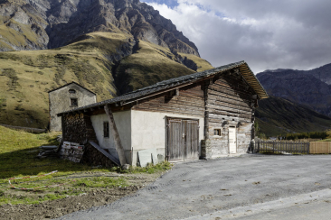 Ausstellungsstall Turra (Bild: Mathias Kunfermann, kunfermann.photography)
